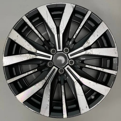 BS2404 - Nissan Tekna Medium Grey
